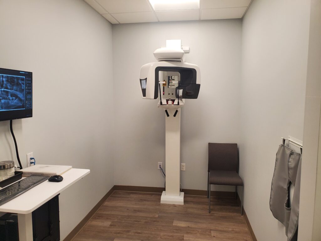 CBCT panoramic machine