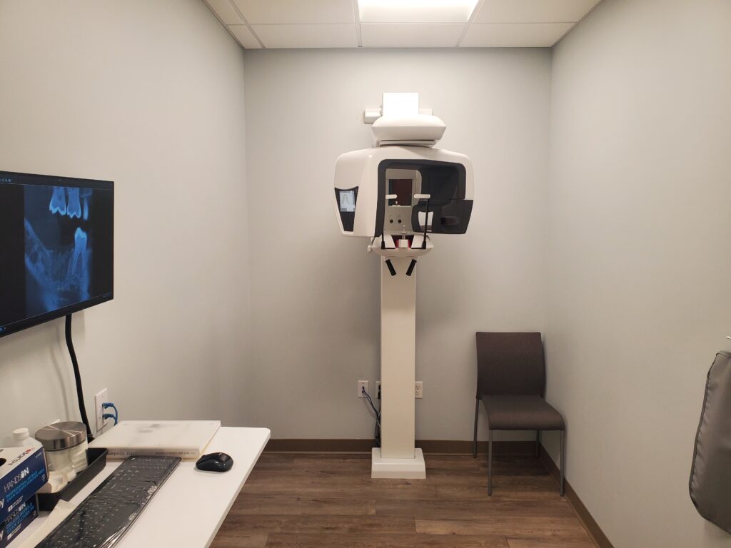CBCT panoramic machine